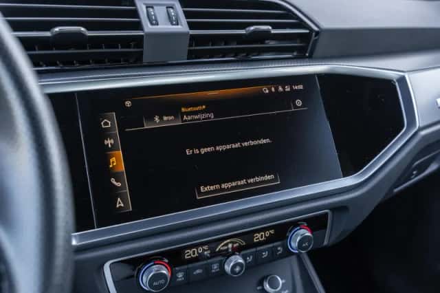 Audi Q3 (2023) thumbnail 37