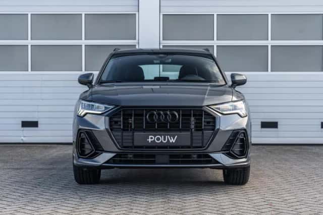 Audi Q3 (2023) thumbnail 9