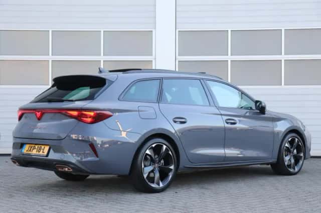 CUPRA Leon Sportstourer (2025) thumbnail 3