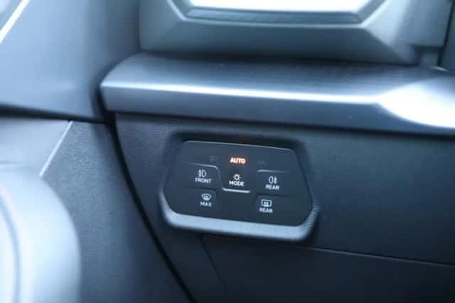CUPRA Leon Sportstourer (2025) thumbnail 49
