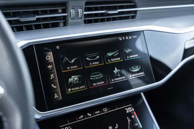 Audi A6 (2021) thumbnail 39
