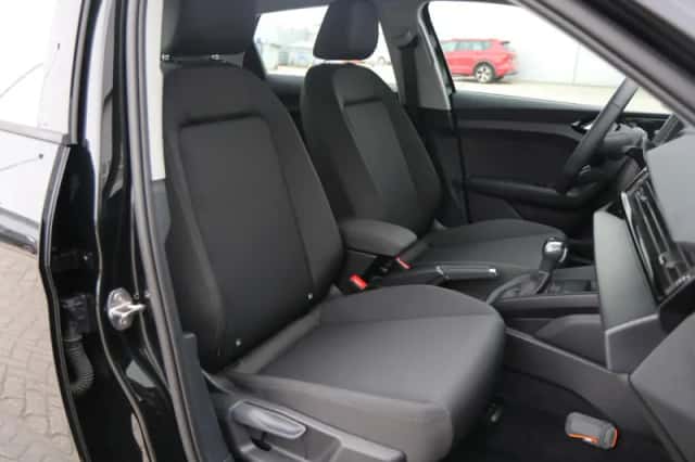 Audi A1 (2025) thumbnail 16