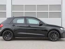 Audi A1 (2025) thumbnail 4
