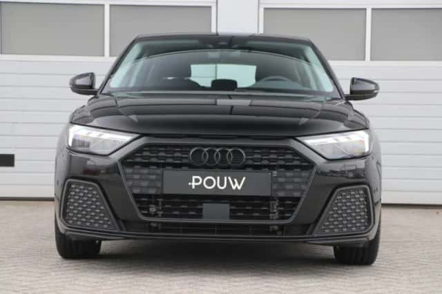 Audi A1 (2025) thumbnail 9