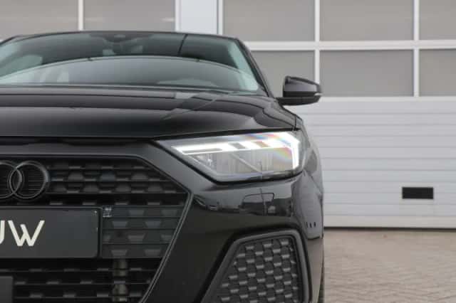 Audi A1 (2025) thumbnail 10