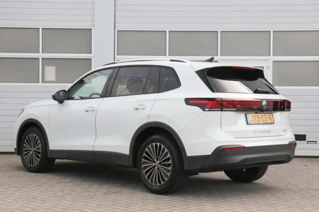 Volkswagen Tiguan (2025) thumbnail 11