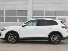 Volkswagen Tiguan (2025) thumbnail 12