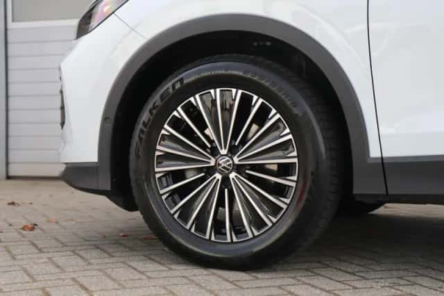 Volkswagen Tiguan (2025) thumbnail 13