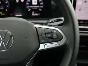 Volkswagen Tiguan (2025) thumbnail 21