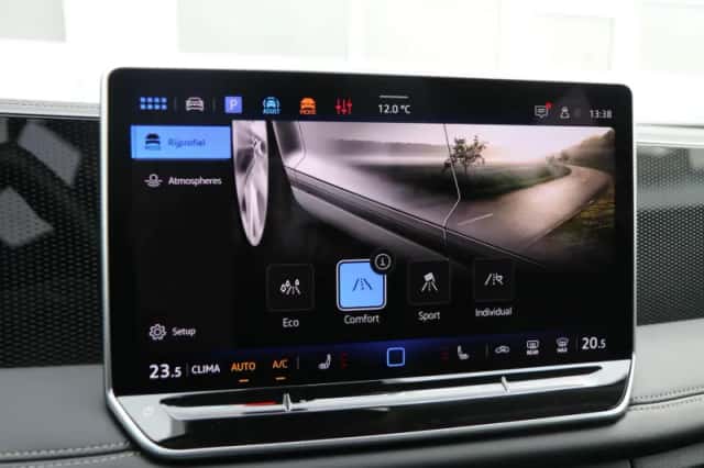 Volkswagen Tiguan (2025) thumbnail 25