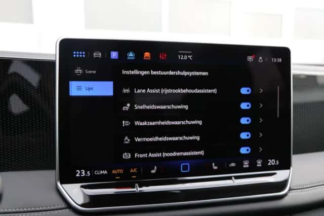 Volkswagen Tiguan (2025) thumbnail 32