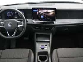 Volkswagen Tiguan (2025) thumbnail 5