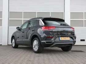 Volkswagen T-Roc (2021) thumbnail 11