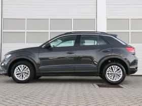 Volkswagen T-Roc (2021) thumbnail 12