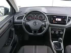 Volkswagen T-Roc (2021) thumbnail 18