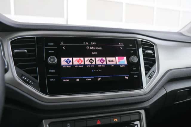 Volkswagen T-Roc (2021) thumbnail 24