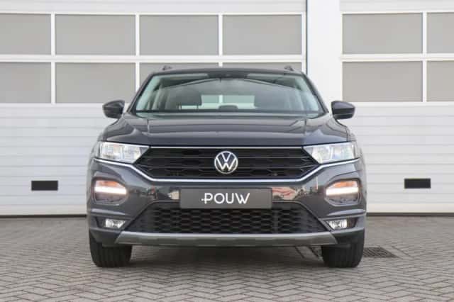 Volkswagen T-Roc (2021) thumbnail 8