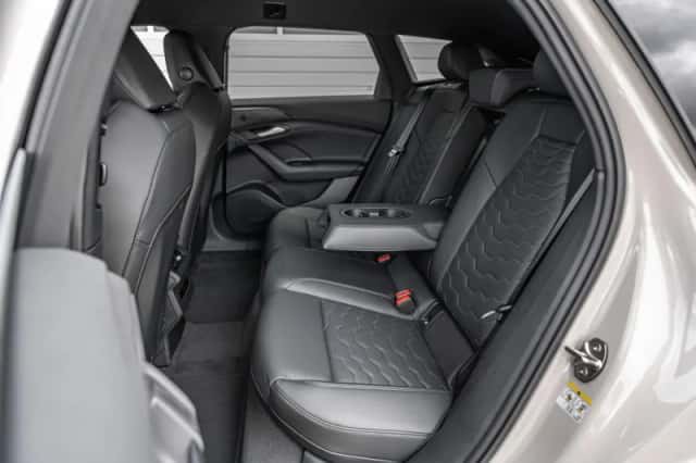 Audi A6 (2026) thumbnail 6