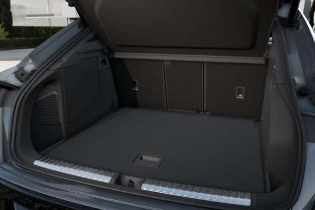 Audi Q3 (2026) thumbnail 11