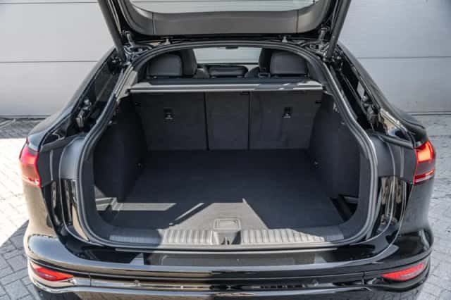 Audi Q6 (2026) thumbnail 18