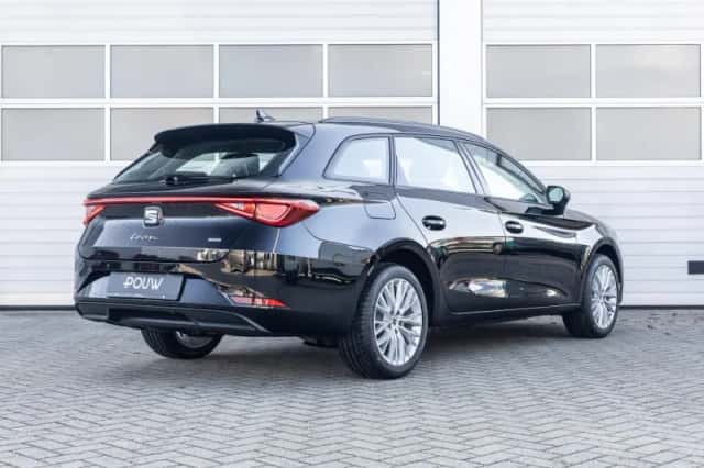 SEAT Leon Sportstourer (2026) thumbnail 2