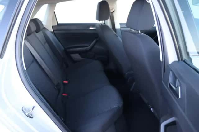 Volkswagen Polo (2022) thumbnail 16