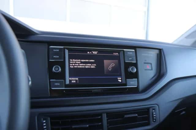 Volkswagen Polo (2022) thumbnail 25