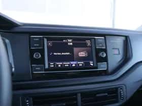 Volkswagen Polo (2022) thumbnail 32