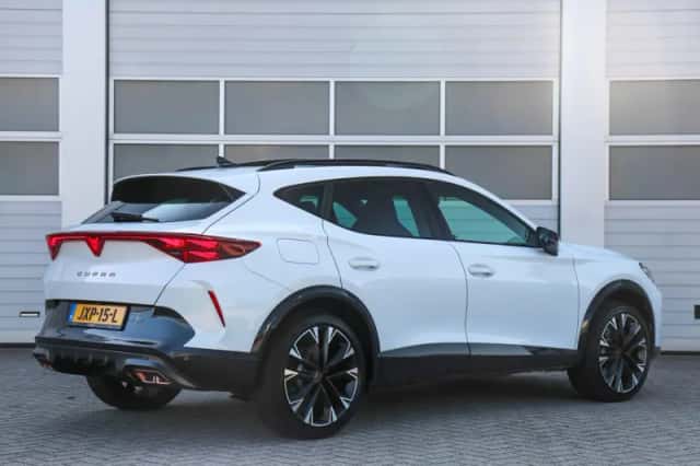 CUPRA Formentor (2025) thumbnail 3