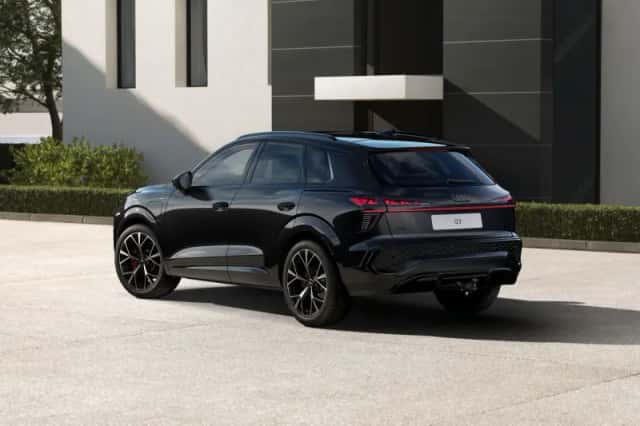Audi Q3 (2026) thumbnail 2