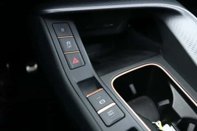 CUPRA Terramar (2025) thumbnail 36