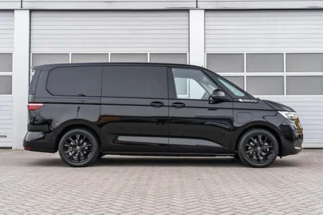 Volkswagen Multivan (2026) thumbnail 3