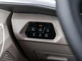 Volkswagen Multivan (2026) thumbnail 32