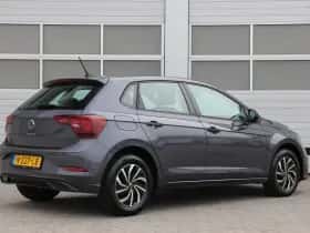 Volkswagen Polo (2021) thumbnail 2
