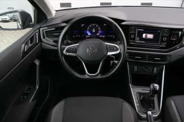Volkswagen Polo (2021) thumbnail 18