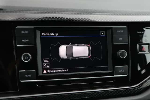Volkswagen Polo (2021) thumbnail 24