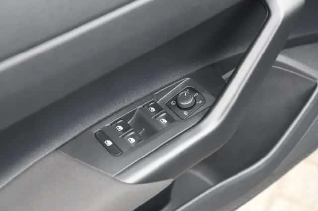 Volkswagen Polo (2021) thumbnail 27