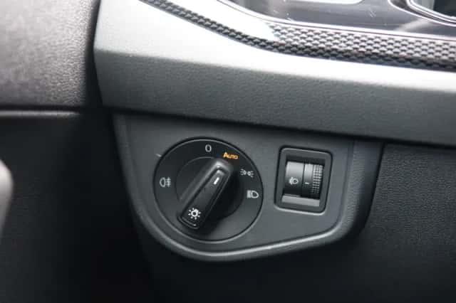 Volkswagen Polo (2021) thumbnail 28