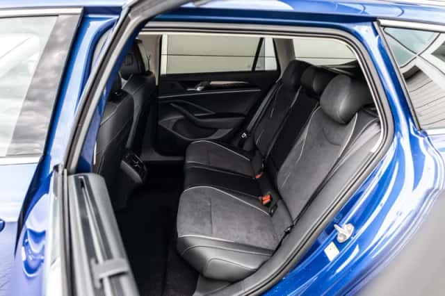 Volkswagen Passat (2026) thumbnail 16