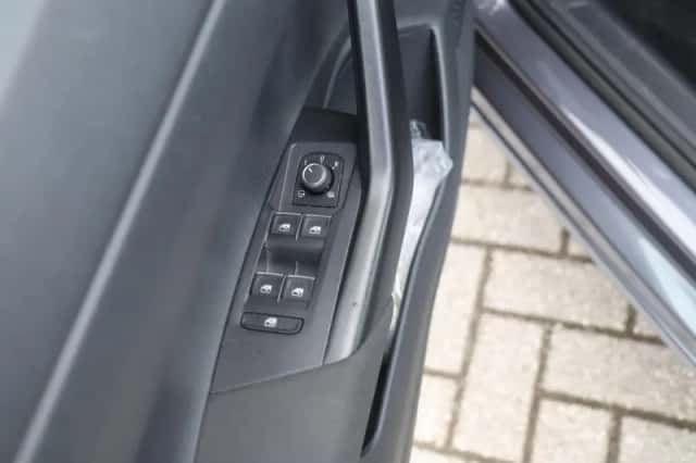 Volkswagen Polo (2022) thumbnail 27