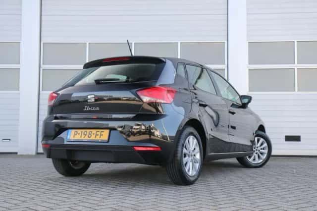 SEAT Ibiza (2022) thumbnail 3