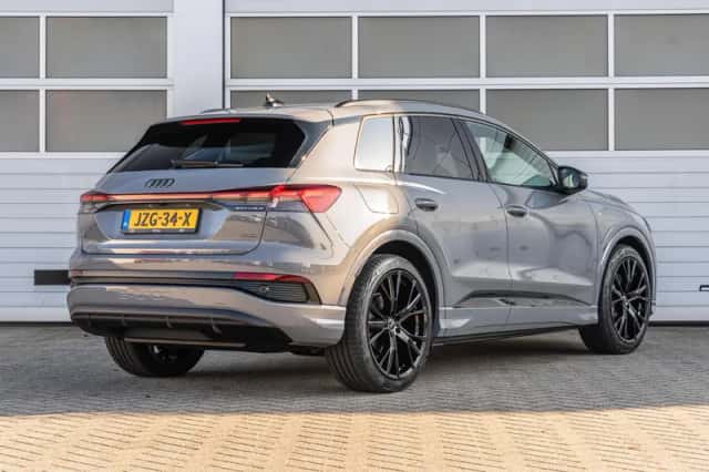 Audi Q4 e-tron (2026) thumbnail 2