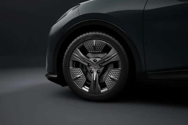 CUPRA Raval (2026) thumbnail 4