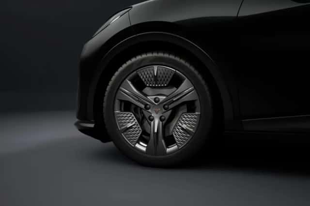 CUPRA Raval (2026) thumbnail 4
