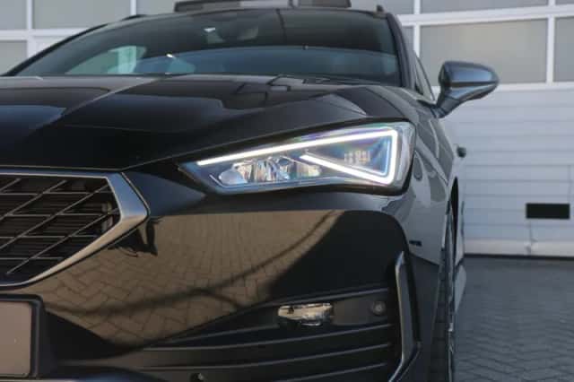 CUPRA Leon Sportstourer (2024) thumbnail 10