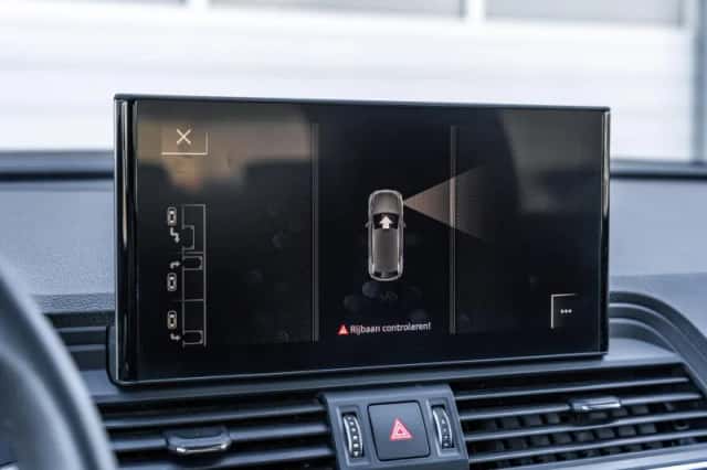 Audi Q5 (2021) thumbnail 54