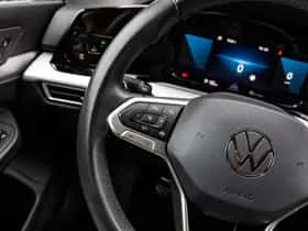 Volkswagen Golf (2024) thumbnail 26