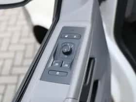 Volkswagen Transporter (2020) thumbnail 18