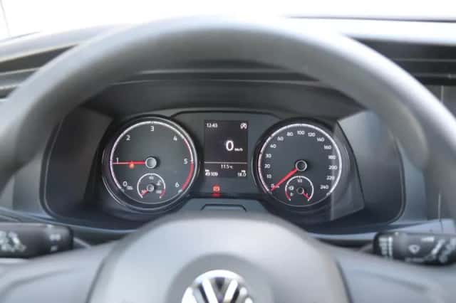 Volkswagen Transporter (2020) thumbnail 21