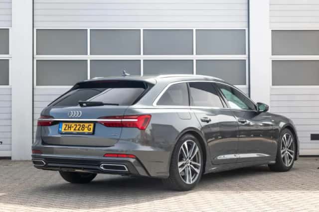 Audi A6 (2019) thumbnail 2